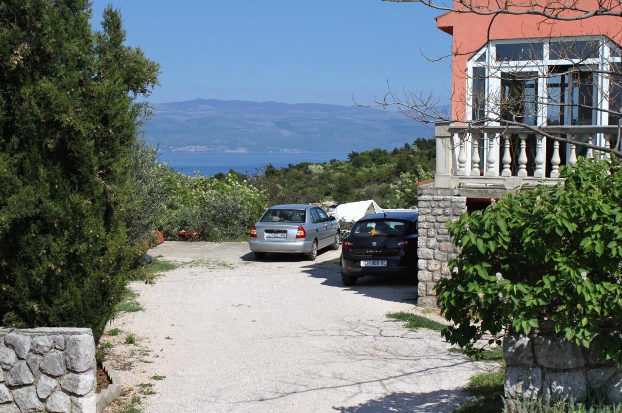 Apartments With A Parking Space Vrbnik, Krk - 429 Екстер'єр фото