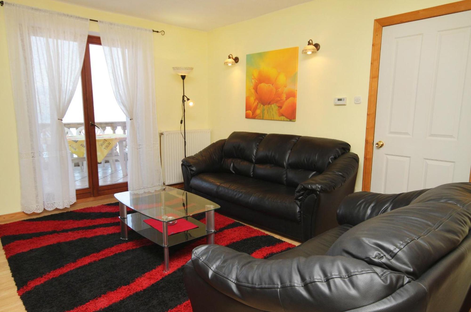 Apartments With A Parking Space Vrbnik, Krk - 429 Номер фото